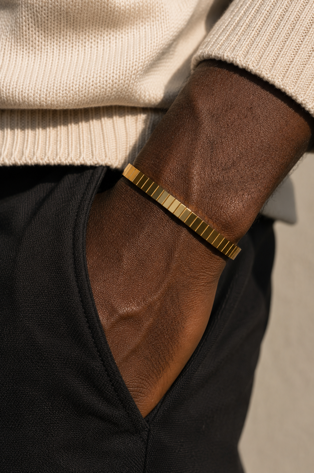 Bracelet homme à bandes verticales
